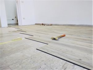 2_Arredo negozio contract realizzazione pavimento - riganelli
