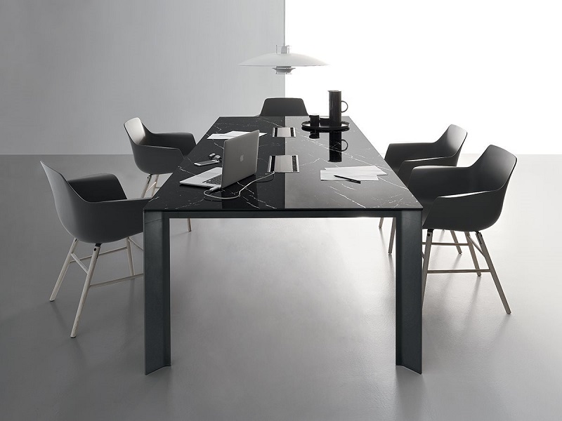 Tay-tavolo-riunione-Tay-scrivania-direzionale-Riganelli-Arredamenti1