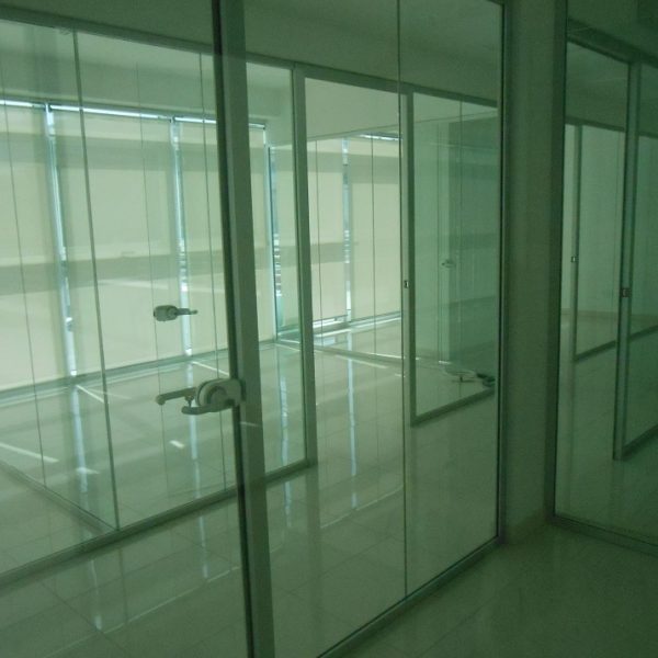 Realizzazioni-pareti-divisorie-in-vetro-Riganelli-Uffici