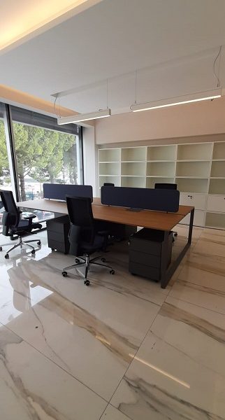 ufficio operativo con tavolo multipostazione bench -riganelli